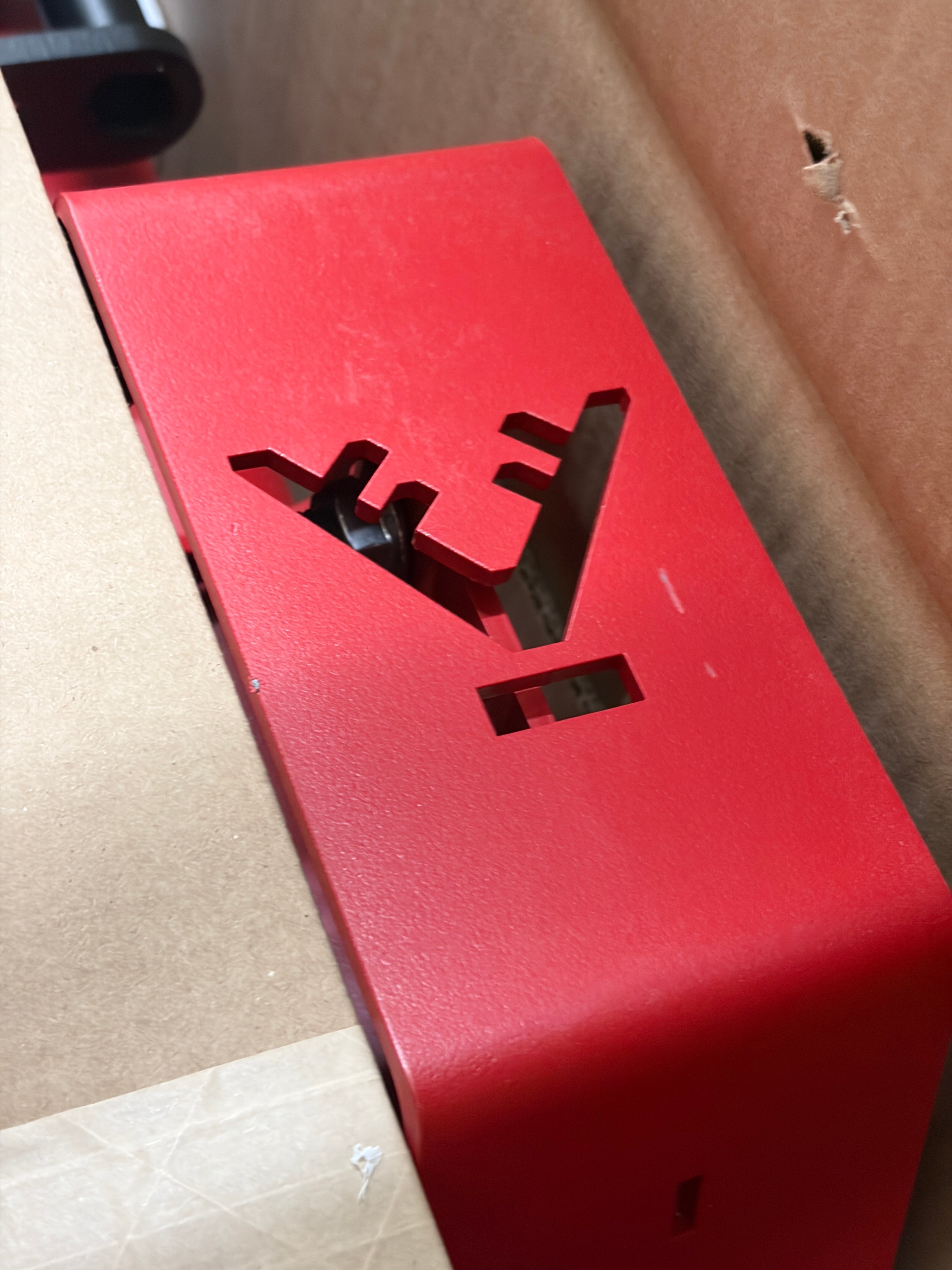 T6 IMPERFECT RED vertical bike rack for 2 inch hitch